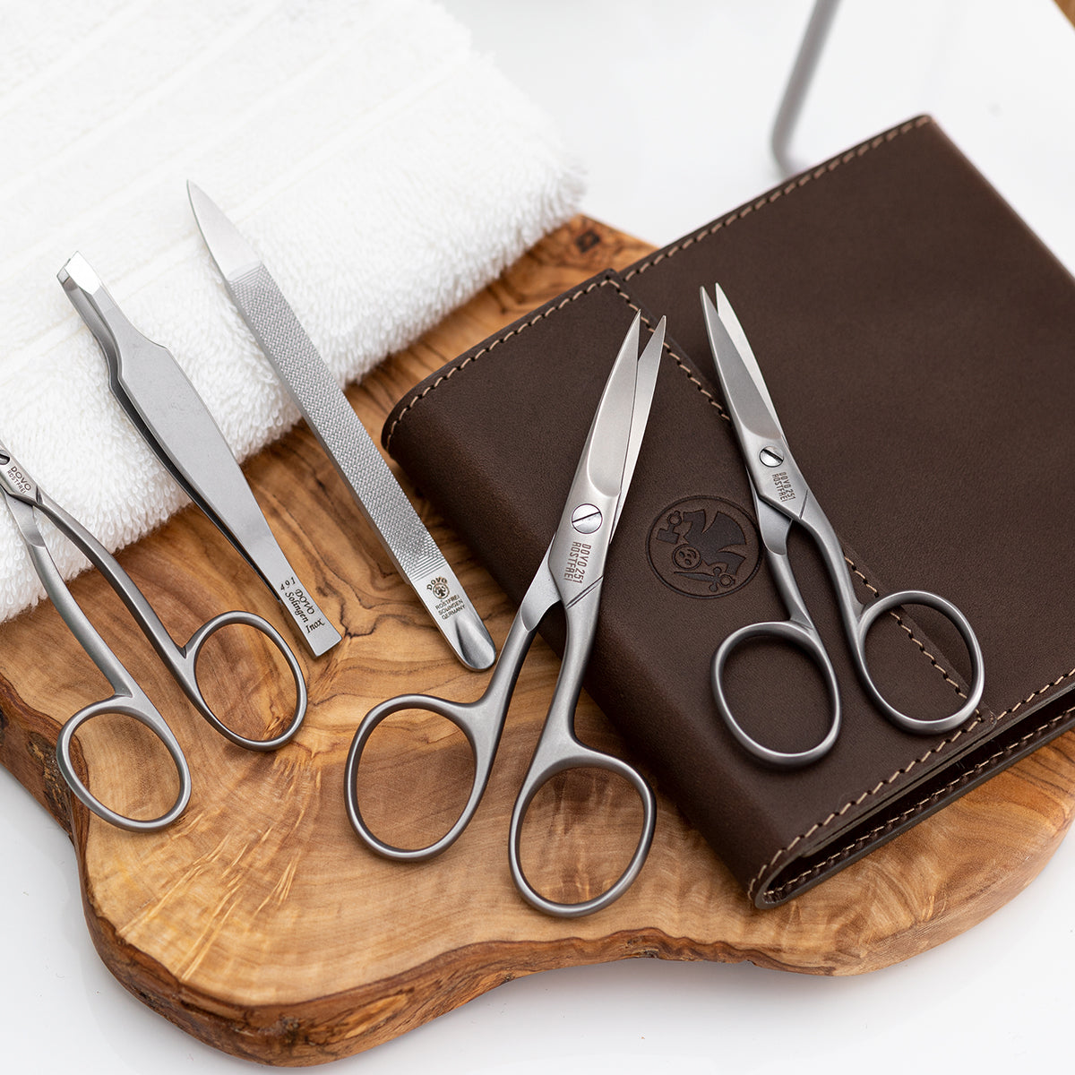 Dovo Manicure Set R Sat with 3 Scissors - Khaki - Grown Man Shave