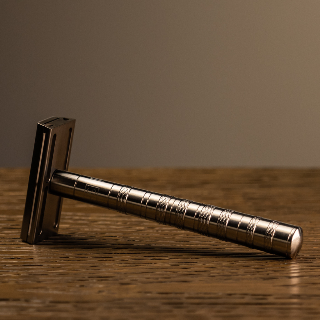 Henson Titanium Ti22 Mild Safety Razor.