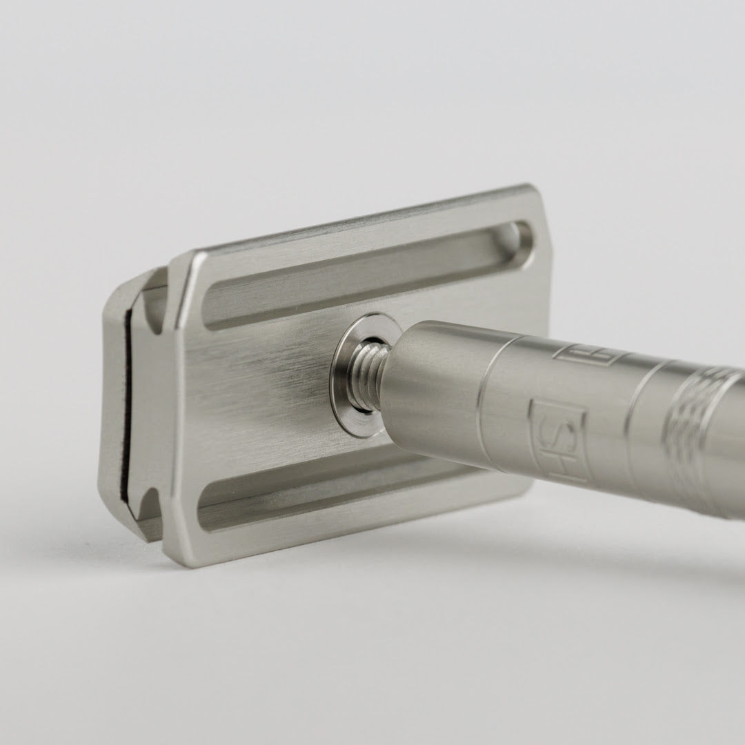 Henson Aluminum AL13 Medium Safety Razor.