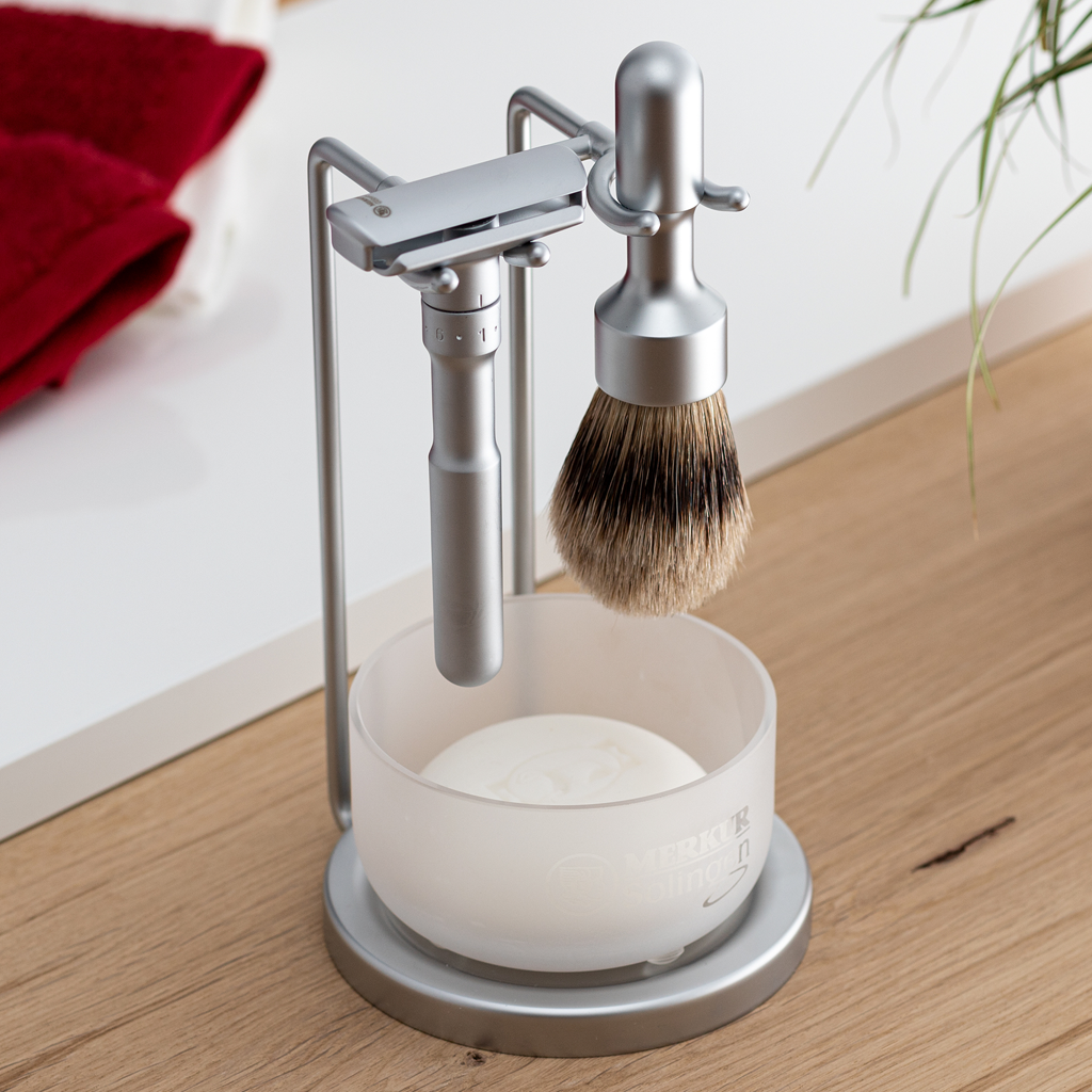 Merkur Razor Set Merkur 700 Futur Adjustable 4-piece Safety Razor Set Brushed Chrome – I ...