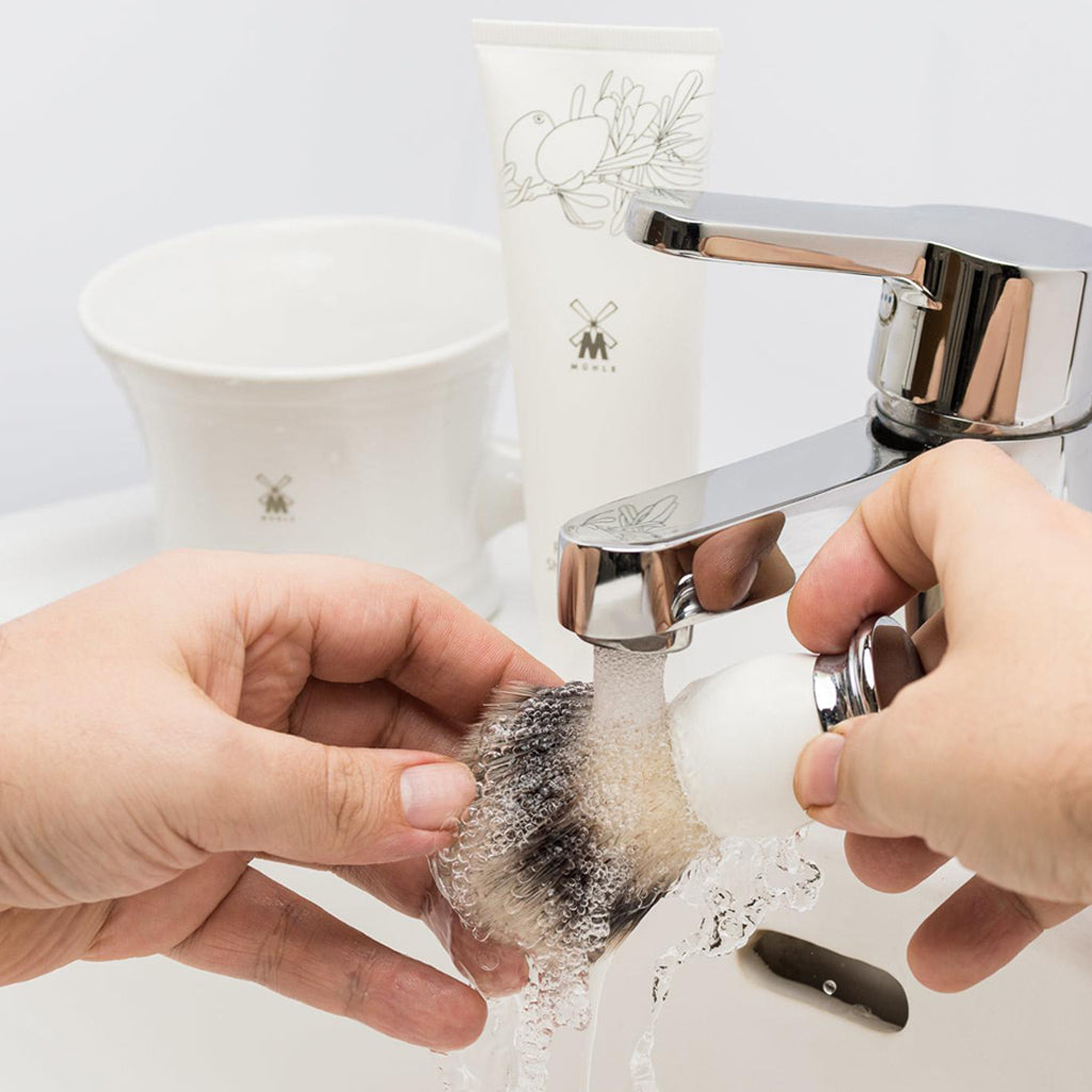 Muhle White Porcelain Shaving Mug With Handle